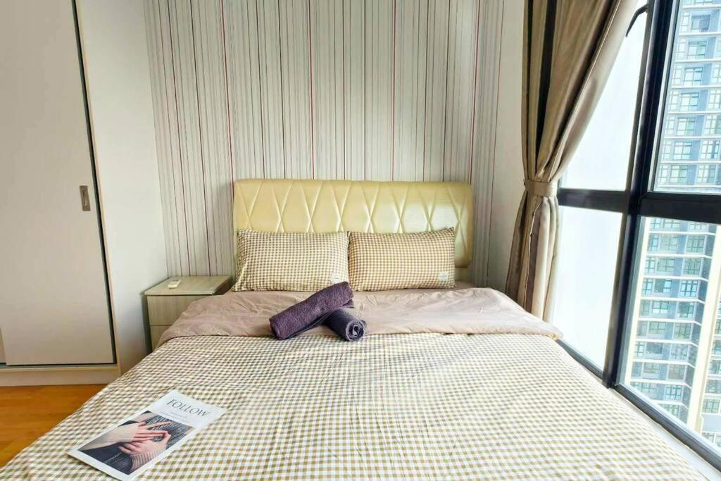 A2705 Platino Paradigmmall Netflix Poolview Bystay Apartemen *