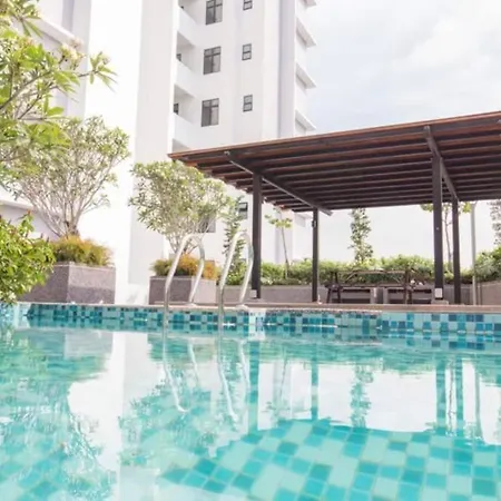 A2705 Platino Paradigmmall Netflix Poolview Bystay Johor Bahru Exterior photo
