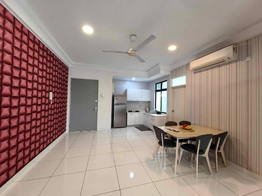 Apartment A2705 Platino Paradigmmall Netflix Poolview Bystay *
